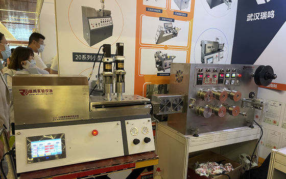 خرید 5kg/CM2 Air Pressure Lab Spinning Machine Experimental Unidirectional Drawing Machine online manufacture
