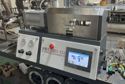 خرید OEM 220V Lab Micro Twin Screw Extruder Two Feeding Port online manufacture